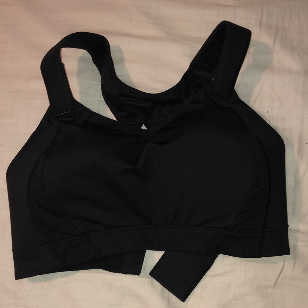 Moving Comfort 34DD black sports bra